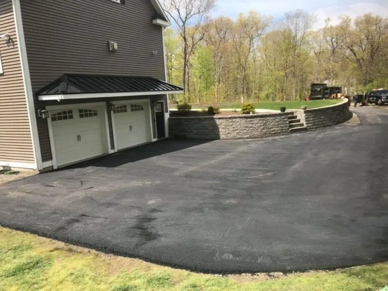 Newly paved Driveway done by Barry's Paving & Sealcoating LLC