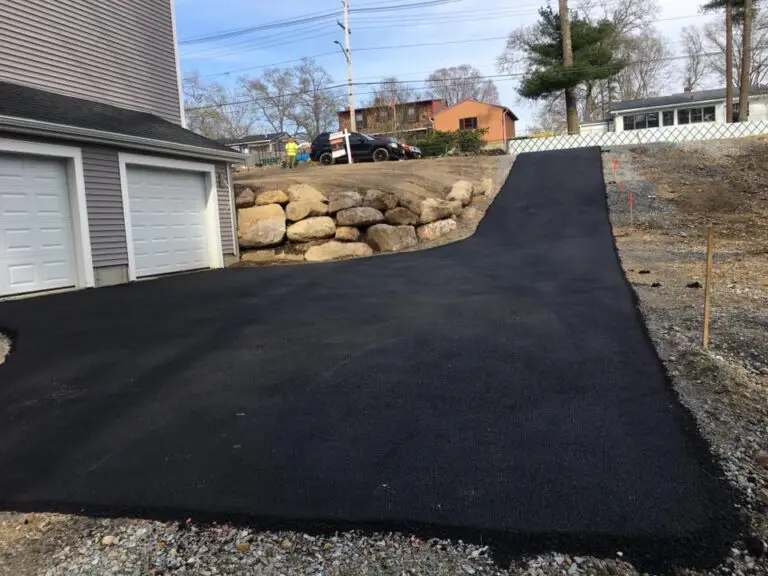 Barry’s Paving and Sealcoating- Example 3 Driveway after being paved by Barry's Paving & Sealcoating