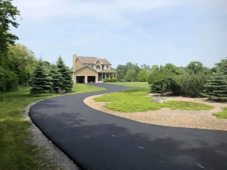 Barry’s Paving and Sealcoating- Example 4 Driveway after being paved by Barry's Paving & Sealcoating